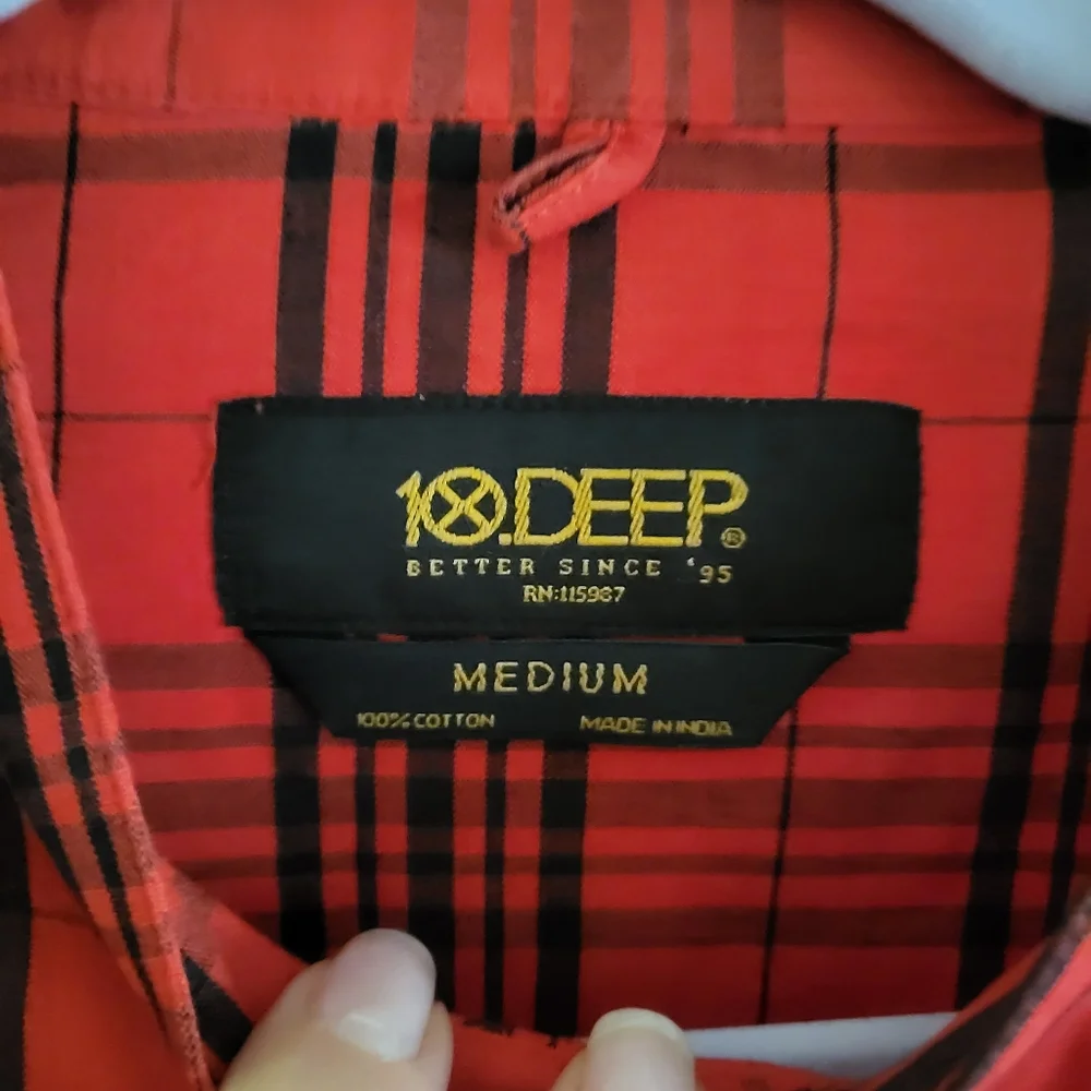 10.Deep Red Black Shirt M - Picture 6 of 6